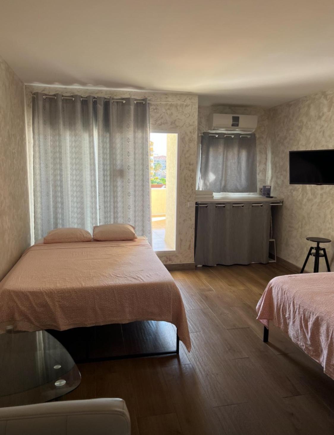 Benal Beach Apartment Benalmádena Eksteriør bilde