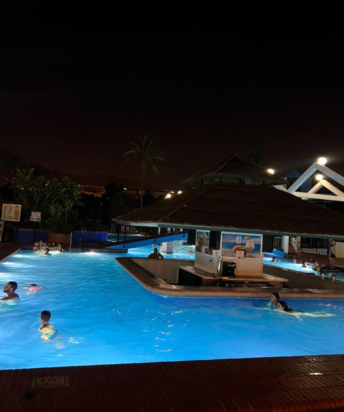Benal Beach Apartment Benalmádena Eksteriør bilde